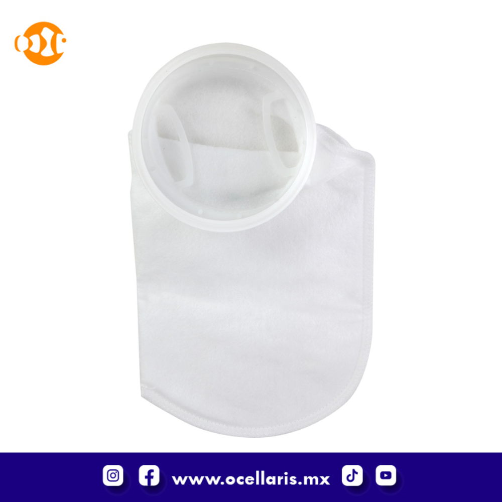 Calcetín de fieltro con anillo de plástico - 4 x 8 pulg